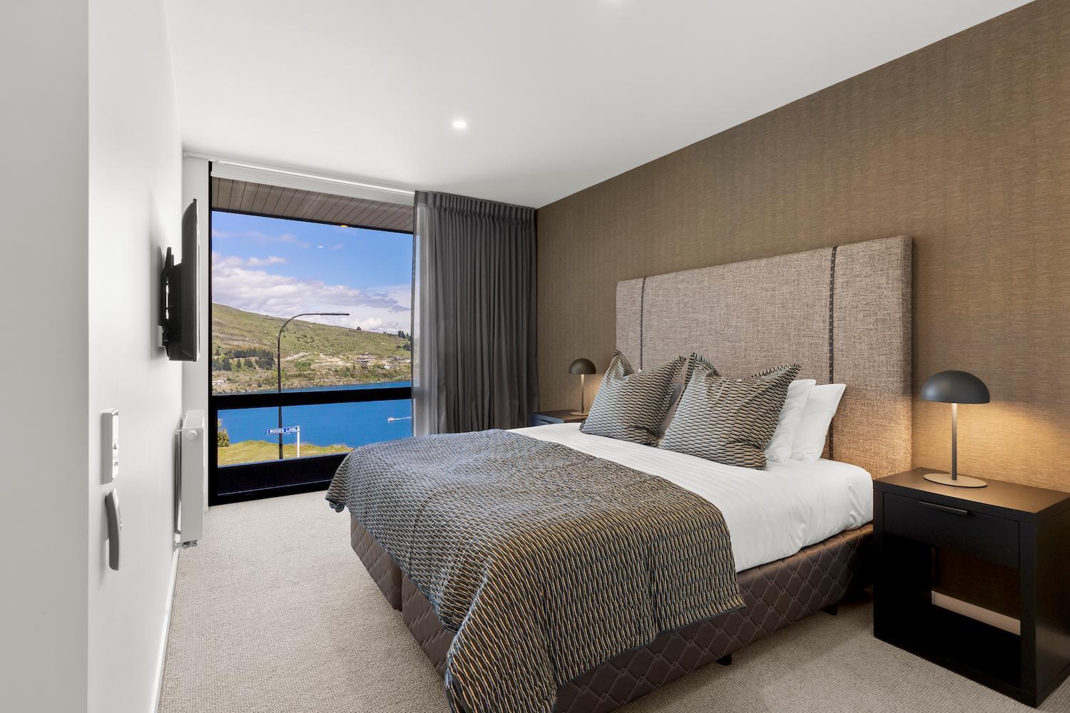 Belle Vue - Stunning Views And Hot Tub * Queenstown